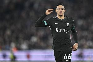 不是因为钱❓罗马诺：皇马告知阿诺德合同并非天价，球员立即接受