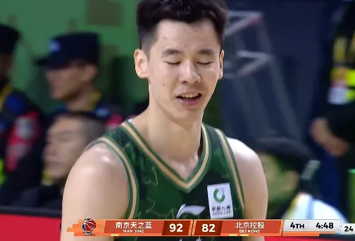 华体会-北控末节5分钟8中0一球不进，南京轰出19-2反超北控10分